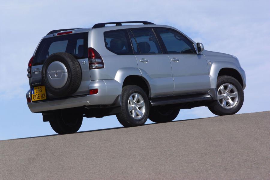  Toyota Land Cruiser 2003 года  (фото 64 из 192)